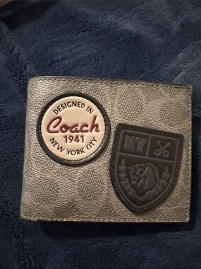 Coach Men's Gray Signature Patch Bi-Fold Wallet with Cream & Burgundy Logo